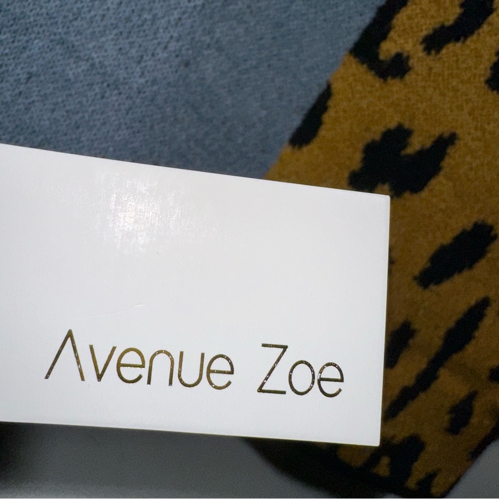 NWT AVENUE ZOE Patchwork Acrylic Poncho Shawl Animal Print - OSFM - Picture 3 of 4